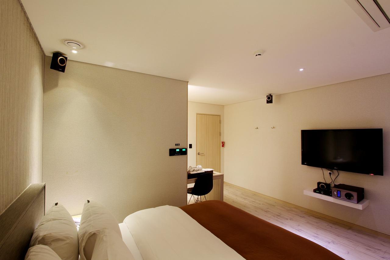 Uijeongbu Latree Hotel Esterno foto