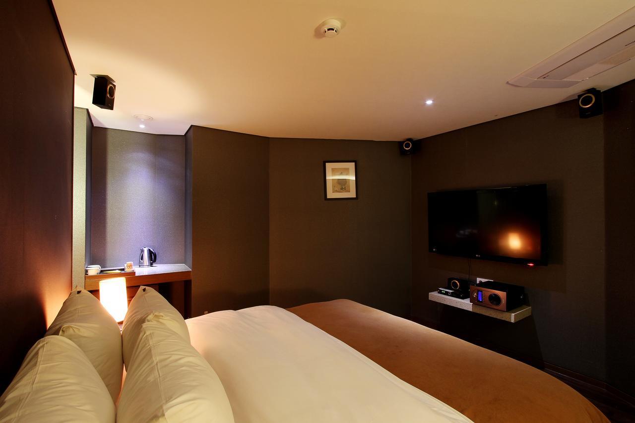 Uijeongbu Latree Hotel Esterno foto