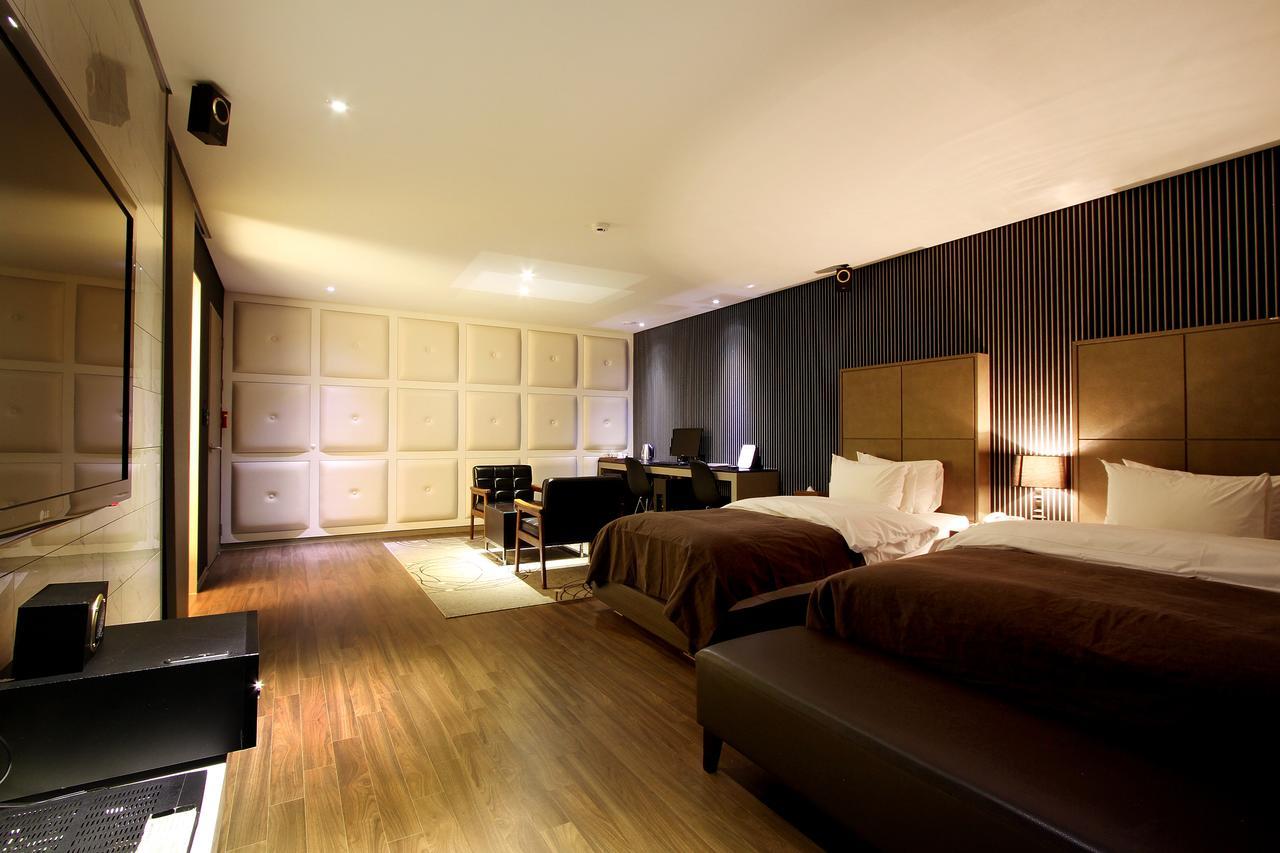Uijeongbu Latree Hotel Esterno foto