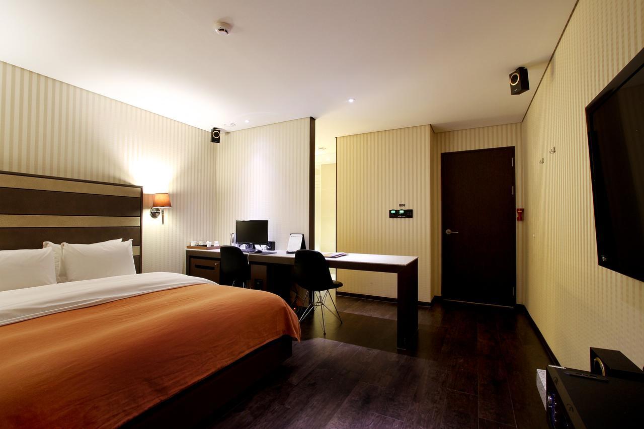Uijeongbu Latree Hotel Esterno foto
