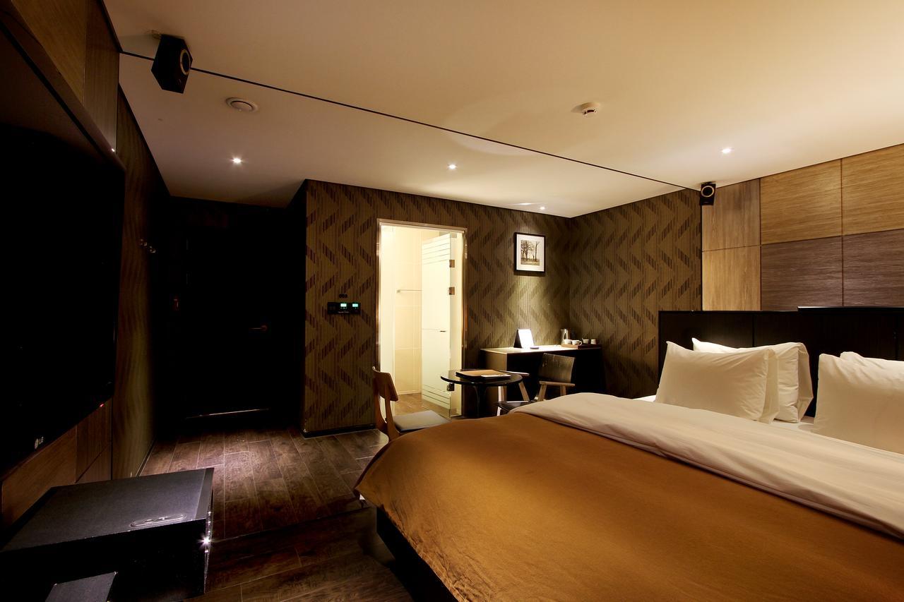 Uijeongbu Latree Hotel Esterno foto