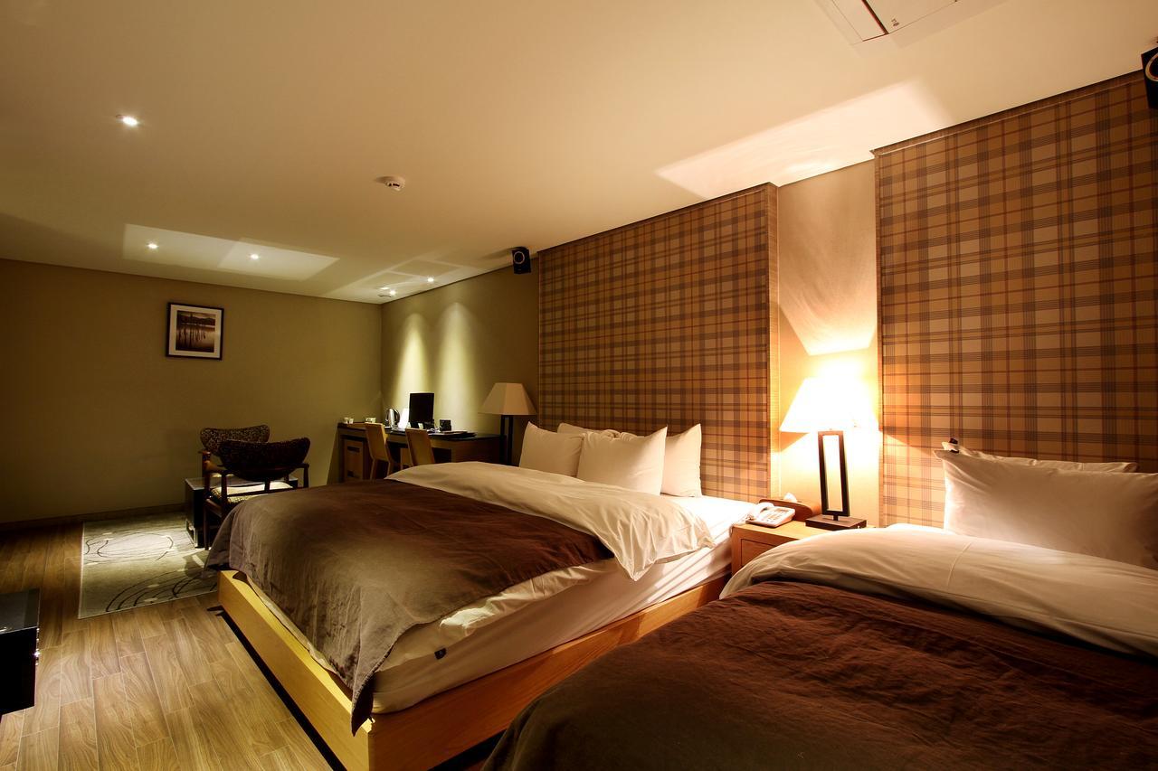 Uijeongbu Latree Hotel Esterno foto