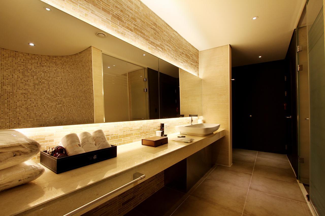 Uijeongbu Latree Hotel Esterno foto