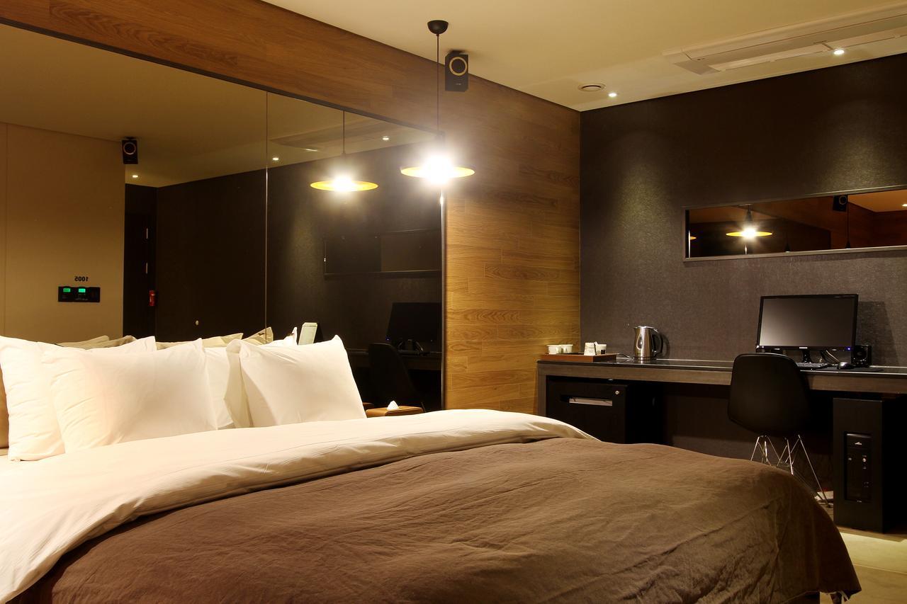 Uijeongbu Latree Hotel Esterno foto