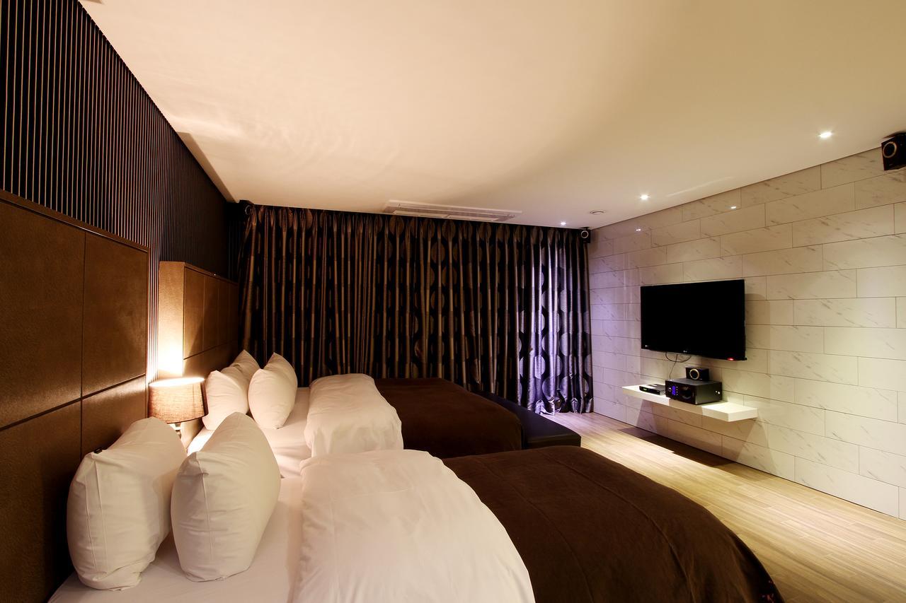 Uijeongbu Latree Hotel Esterno foto