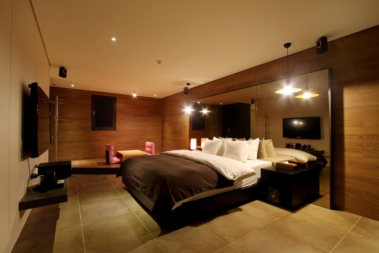 Uijeongbu Latree Hotel Esterno foto