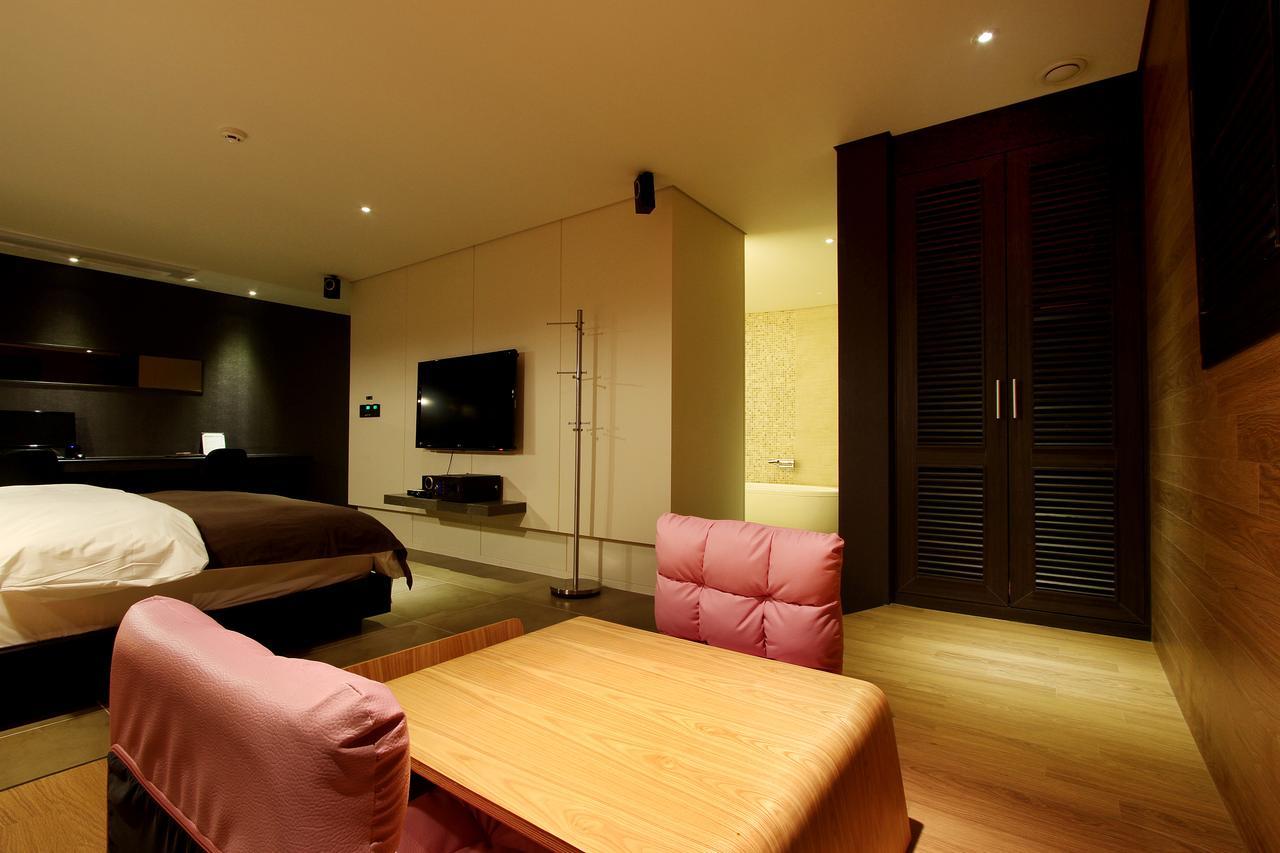 Uijeongbu Latree Hotel Esterno foto